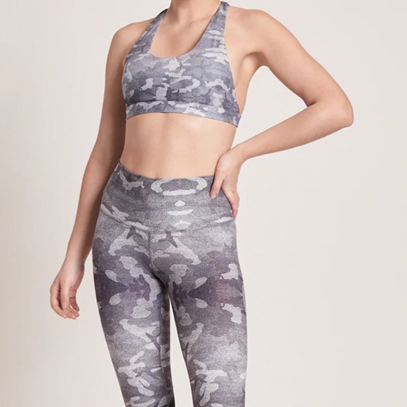Niyamasol Camo Dream Catcher Sports Bra Small - Picture 1 of 5